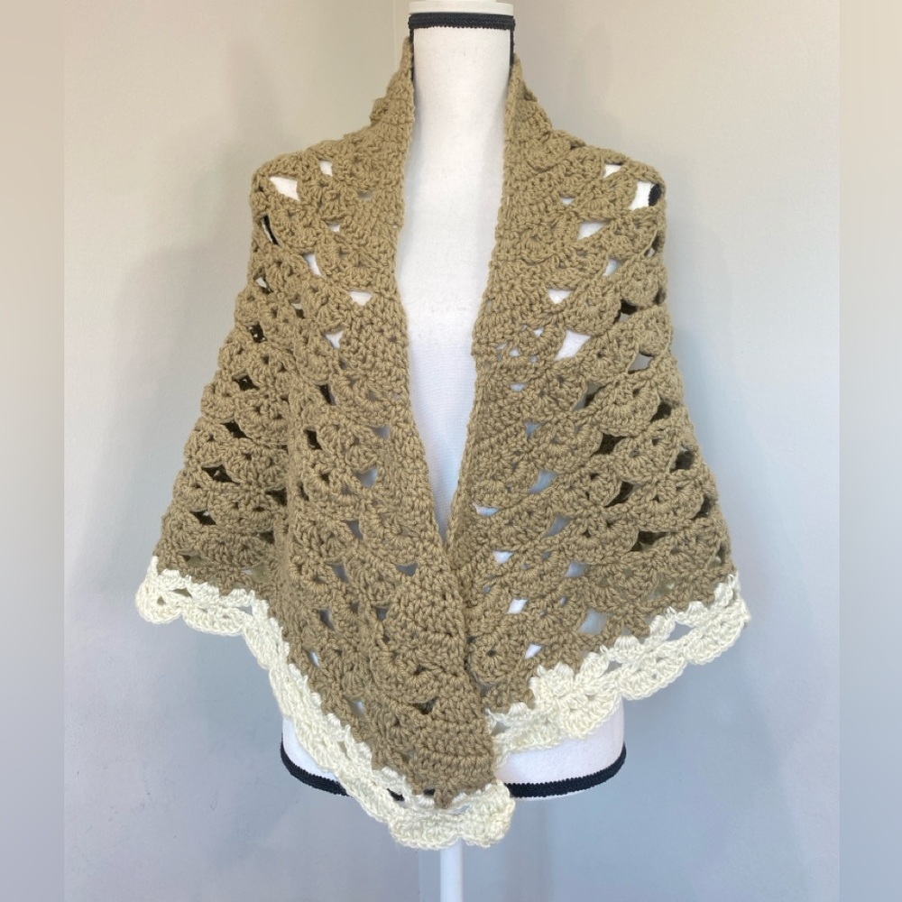 Handmade Crochet Triangle Shawl Wrap Scarf Tan Cream Vintage Granny/cottagecore